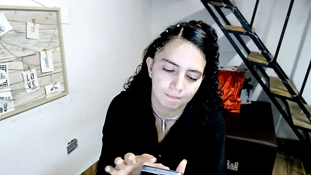 Snapshot of samantha_baby_ chatting on 03.14.25 samantha baby online show from 03.14.25