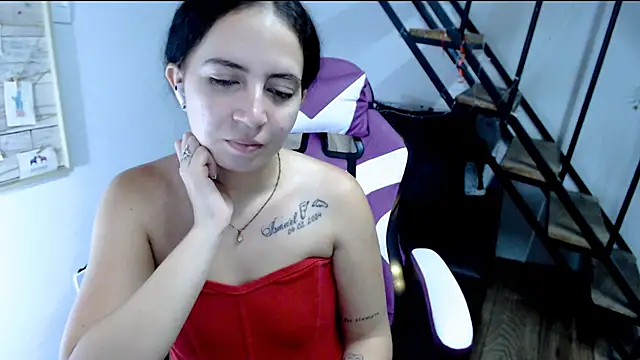 Snapshot of samantha_baby_ chatting on 09.10.25 samantha baby online show from 09.10.25