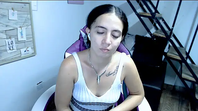 samantha baby  online show from 09.23.25