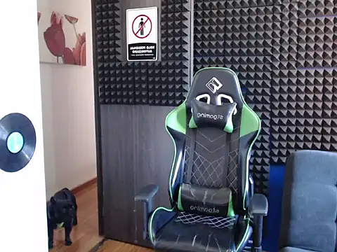 Curly Angel24 online show from 12.20.25