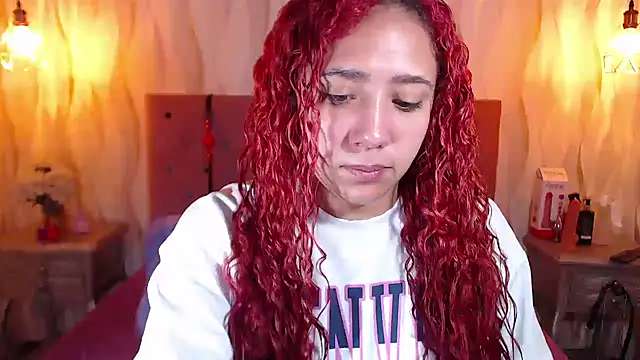 Snapshot of IsabelaLatina chatting on 01.07.26 IsabelaLatina online show from 01.07.26