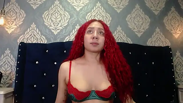 Snapshot of IsabelaLatina chatting on 04.23.26 IsabelaLatina online show from 04.23.26