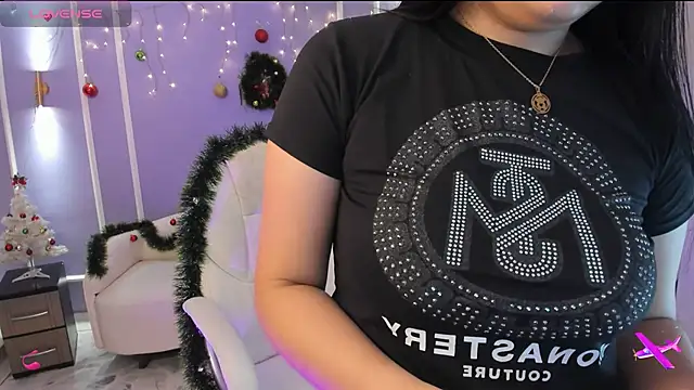 martinasaez online show from 12.02.24