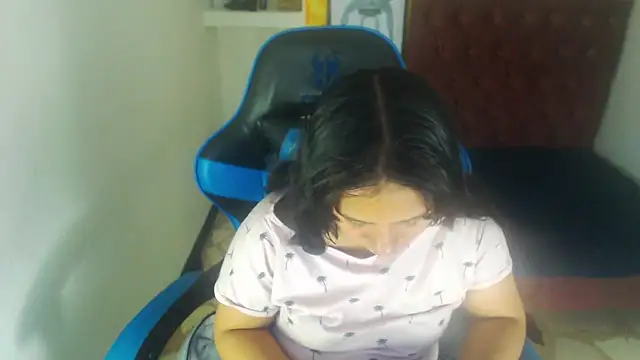 Charis 21 online show from 10.02.25