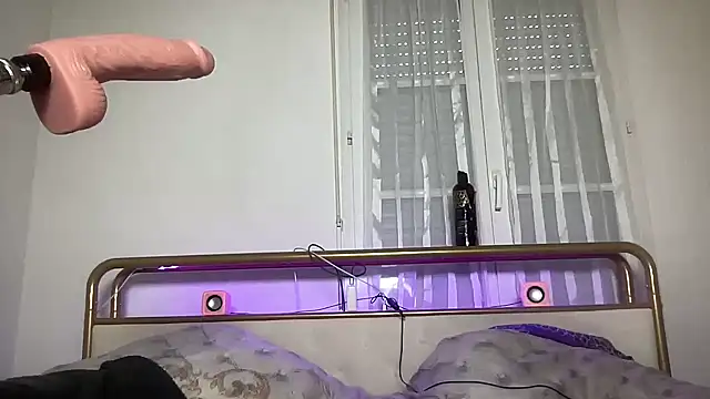 Liza Rosa online show from 01.04.25