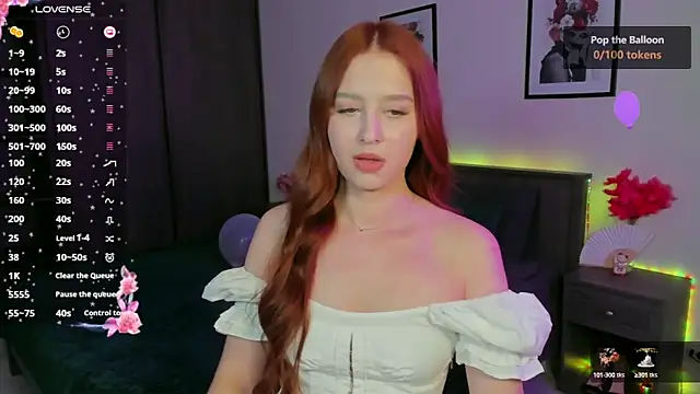 Snapshot of EleanorePeach chatting on 12.05.24 EleanorePeach online show from 12.05.24