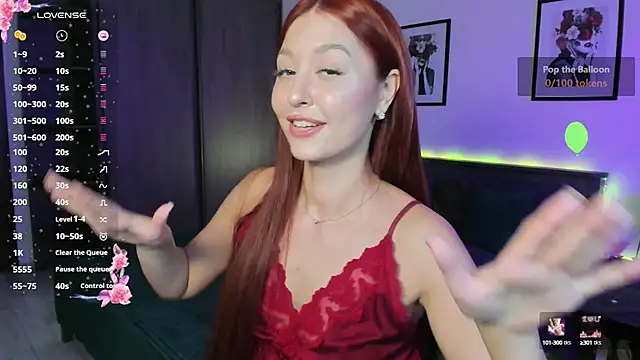 Snapshot of EleanorePeach chatting on 09.18.25 EleanorePeach online show from 09.18.25