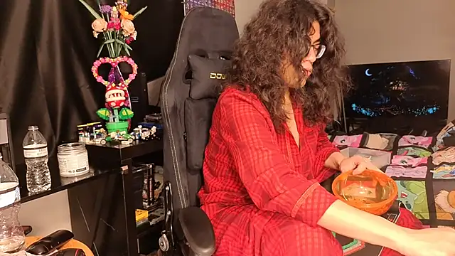 ShinyCherub online show from 02.11.25