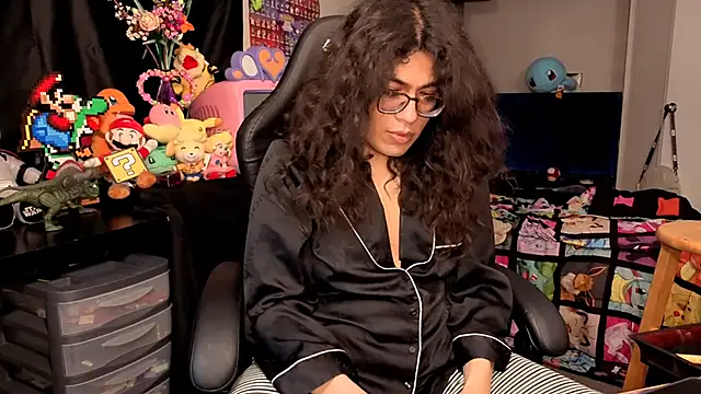 ShinyCherub online show from 11.04.25