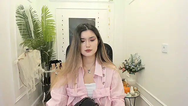 AnneTLi online show from 10.30.25