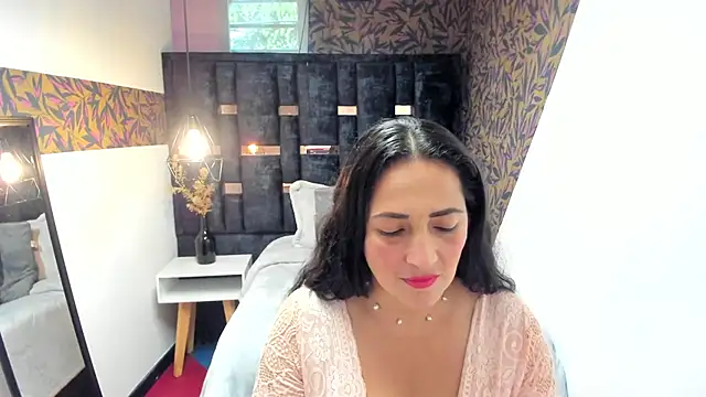 Snapshot of KatteMilf chatting on 04.14.26 KatteMilf online show from 04.14.26
