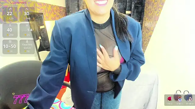 Snapshot of KatteMilf chatting on 05.13.26 KatteMilf online show from 05.13.26