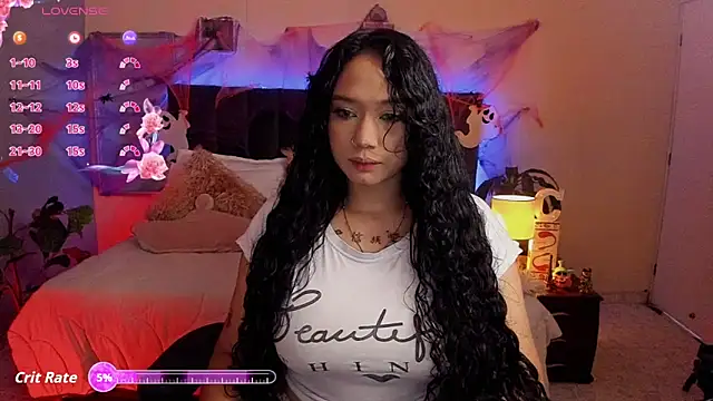 Snapshot of alexxandra_ferri_ chatting on 10.24.25 alexxandra ferri  online show from 10.24.25