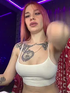 Snapshot of Queen_of_pain chatting on 12.21.24 Queen of pain online show from 12.21.24