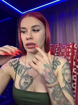 Snapshot of Queen_of_pain chatting on 01.08.25 Queen of pain online show from 01.08.25
