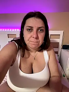 Snapshot of virag chatting on 10.01.25 virag online show from 10.01.25