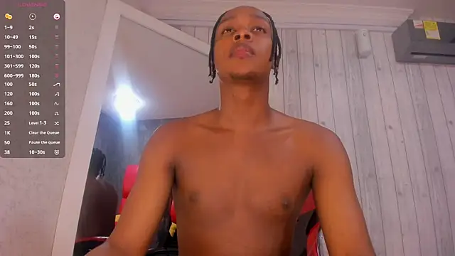 DominicSccott online show from 09.17.25