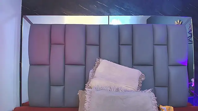  MiaBrown  online show from 10.16.25