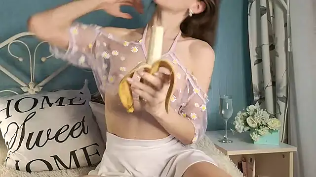 Snapshot of you_desire chatting on 01.13.25 you desire online show from 01.13.25