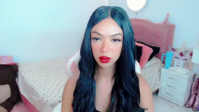 Tanedra collings online show from 09.30.25