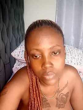 Snapshot of _Princess_mary chatting on 09.30.25  Princess mary online show from 09.30.25