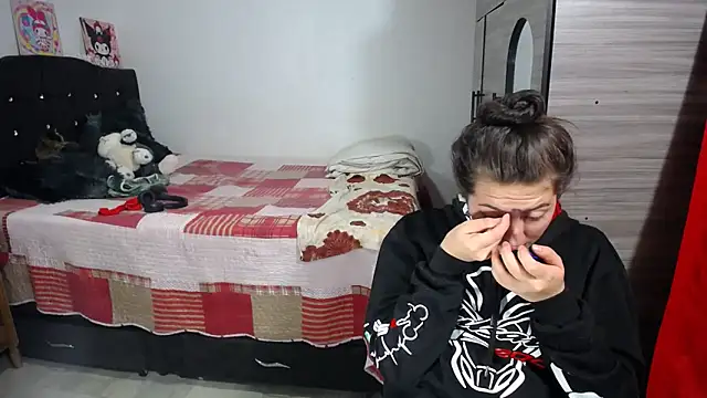 SharaPatinson online show from 09.30.25