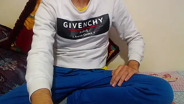 Snapshot of Alexdelarge323 chatting on 01.13.25 Alexdelarge323 online show from 01.13.25