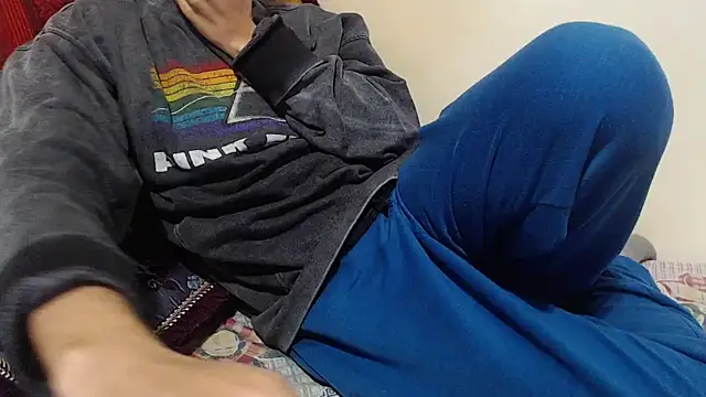 Snapshot of Alexdelarge323 chatting on 01.21.25 Alexdelarge323 online show from 01.21.25