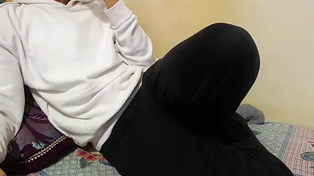 Snapshot of Alexdelarge323 chatting on 01.25.25 Alexdelarge323 online show from 01.25.25