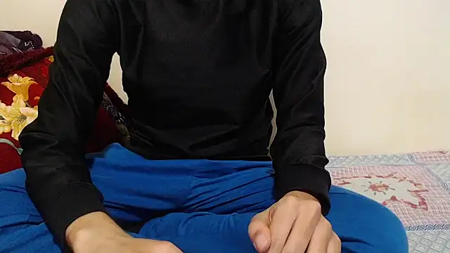 Snapshot of Alexdelarge323 chatting on 02.15.25 Alexdelarge323 online show from 02.15.25