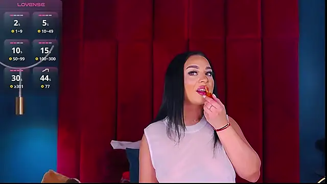 MadyLuxxx online show from 01.15.26