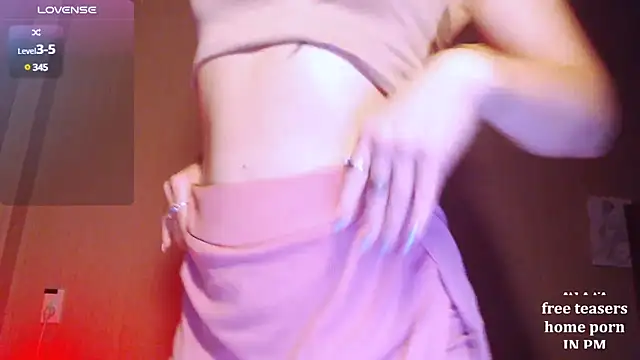 Cassie Wild online show from 12.04.24