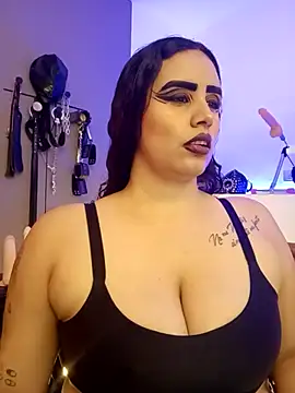 Snapshot of MariaGaitan chatting on 01.08.26 MariaGaitan online show from 01.08.26