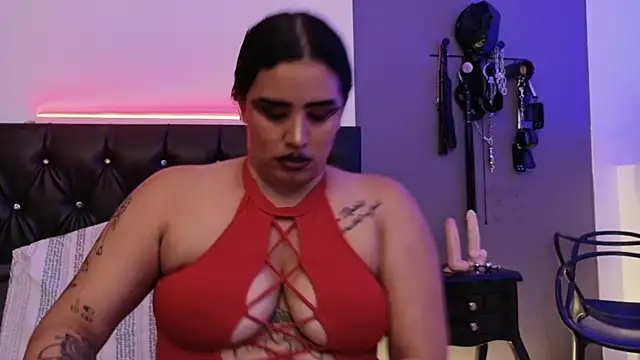 Snapshot of MariaGaitan chatting on 01.12.26 MariaGaitan online show from 01.12.26