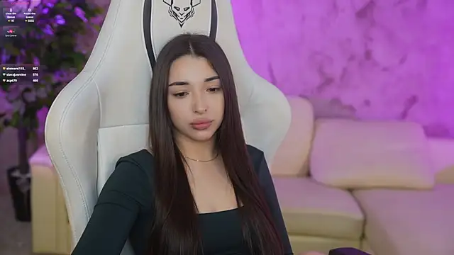 Snapshot of Jasmine_Flow chatting on 01.23.25 Jasmine Flow online show from 01.23.25