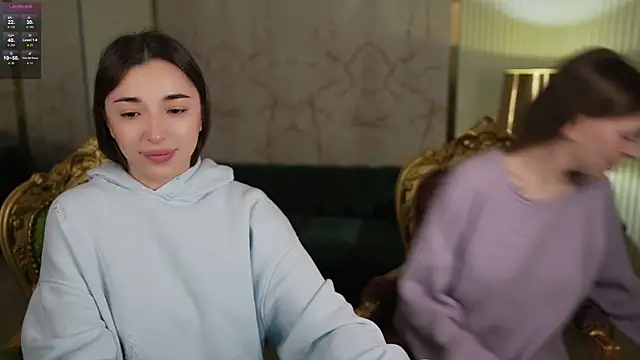 Snapshot of Jasmine_Flow chatting on 03.19.25 Jasmine Flow online show from 03.19.25