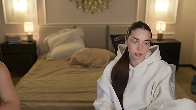 Jasmine Flow online show from 11.24.25