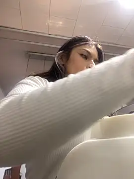 Snapshot of Tiffanysurez_ chatting on 03.13.26 Tiffanysurez online show from 03.13.26