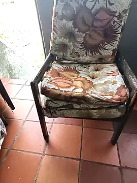 Snapshot of Blanco2023 chatting on 10.25.25 Blanco2023 online show from 10.25.25