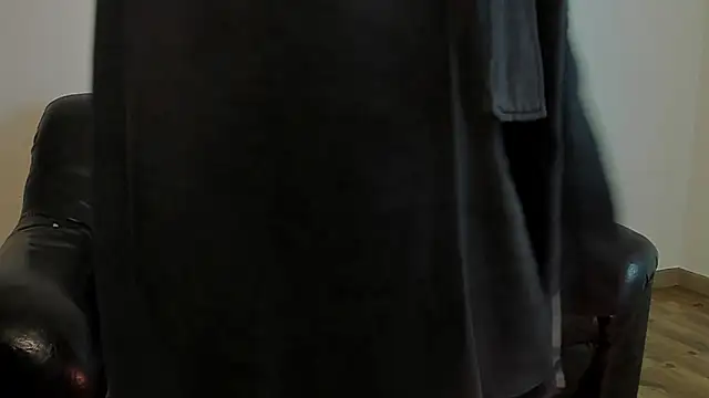 Snapshot of KingMalcom chatting on 01.18.25 KingMalcom online show from 01.18.25