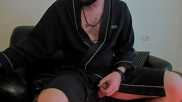 Snapshot of KingMalcom chatting on 01.22.25 KingMalcom online show from 01.22.25