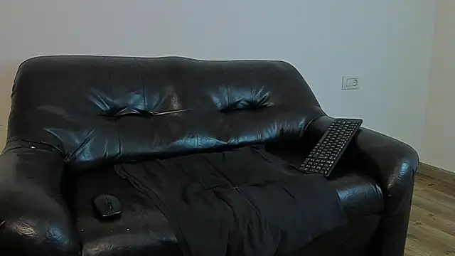 Snapshot of KingMalcom chatting on 01.29.25 KingMalcom online show from 01.29.25