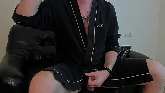 Snapshot of KingMalcom chatting on 03.14.25 KingMalcom online show from 03.14.25