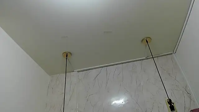 nalalye cruzz  online show from 01.25.25