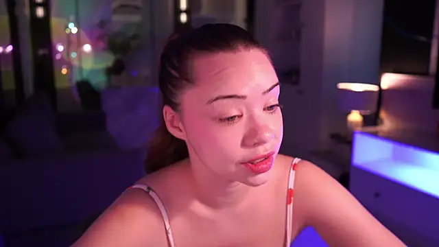 VixenMia online show from 01.17.26