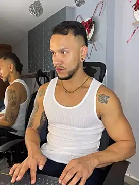 ARON TAYLER01 online show from 12.24.24