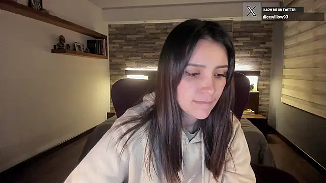alicewilloww online show from 09.10.25