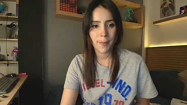 alicewilloww online show from 10.10.25