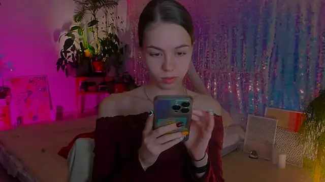 poli   online show from 12.22.24