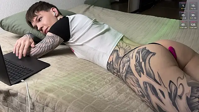 Snapshot of dnonilol chatting on 02.06.26 dnonilol online show from 02.06.26